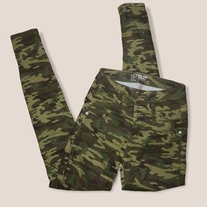 Camo High Waist Skinny Jeans